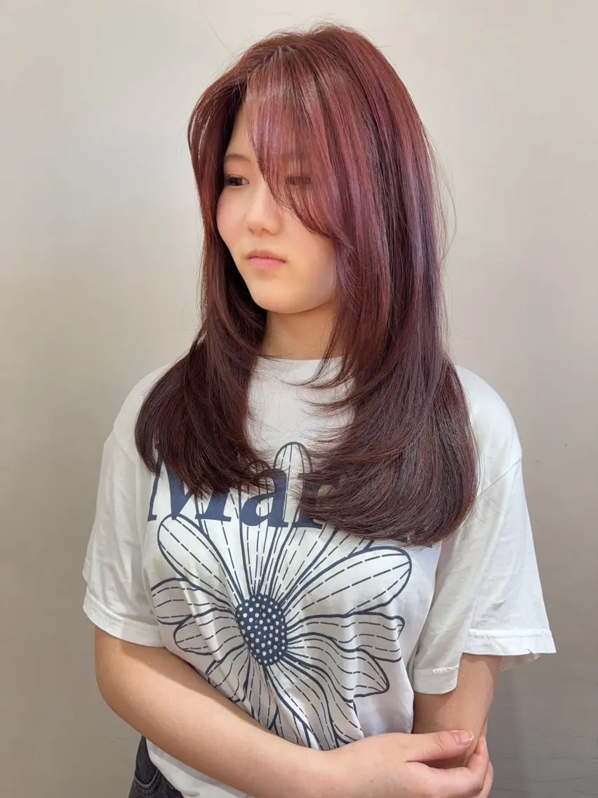 ロング カラー 小平 琳のヘアスタイル