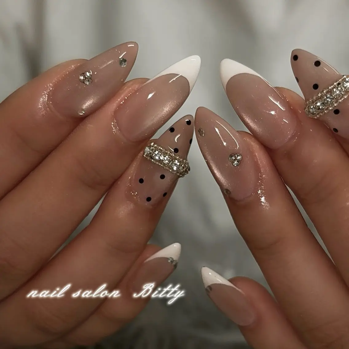 ネイル ハンドネイル Bitty momona🩵✨のネイルデザイン