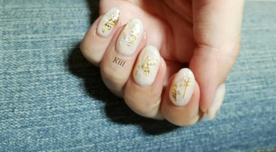 ネイル ハンドネイル フットネイル kiii.__ ✴︎*のネイルデザイン
