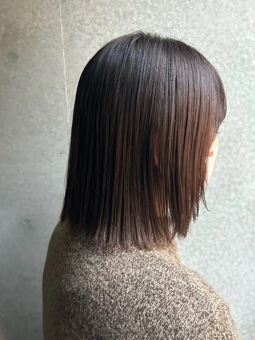 ミディアム 新堀 紫音のヘアスタイル