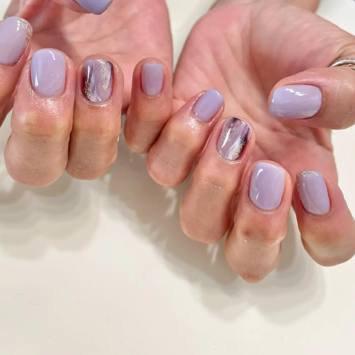 ネイル パープル シンプルネイル ハンドネイル Nail Rinonのネイルデザイン