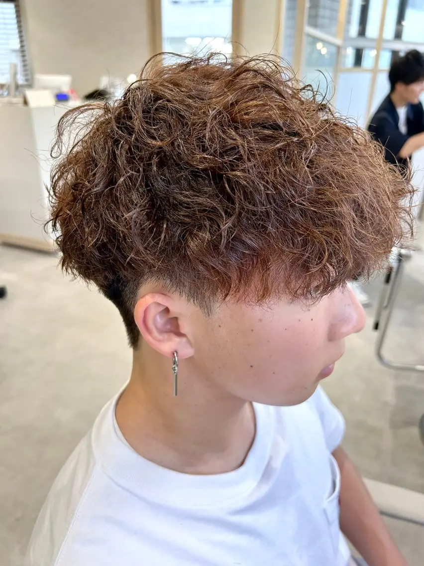 ショート パーマ 大谷 優馬のヘアスタイル