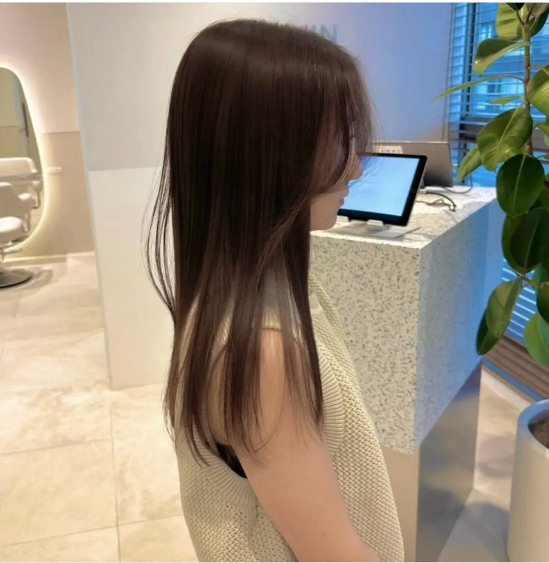 ミディアム カット ヘアカラー トリートメント minatsu 東京の技術を京都でのヘアスタイル