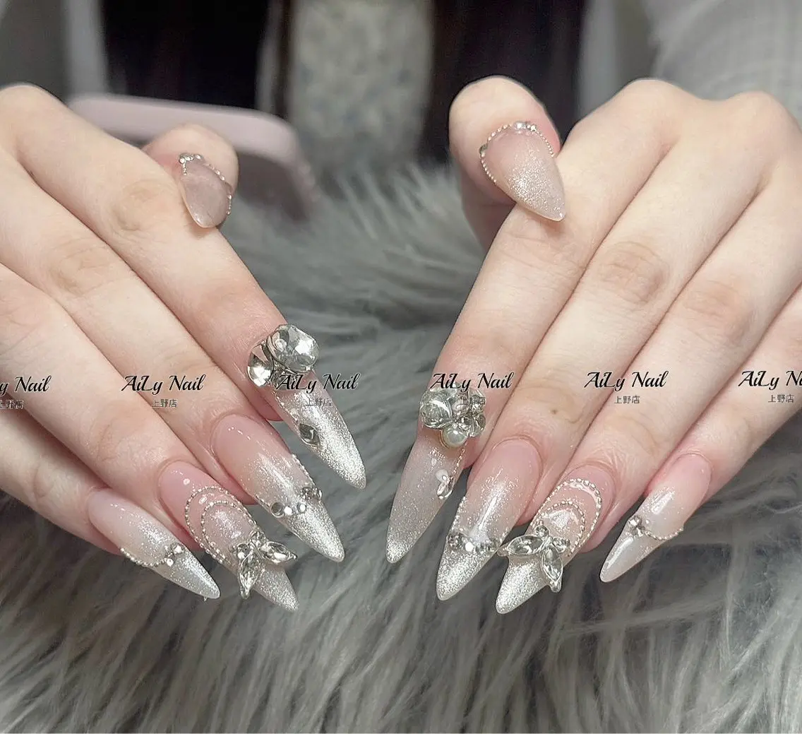 ネイル アートネイル ジェルネイル マグネットネイル ニュアンスネイル シンプルネイル ハンドネイル AiLy Nail 上野店のネイルデザイン