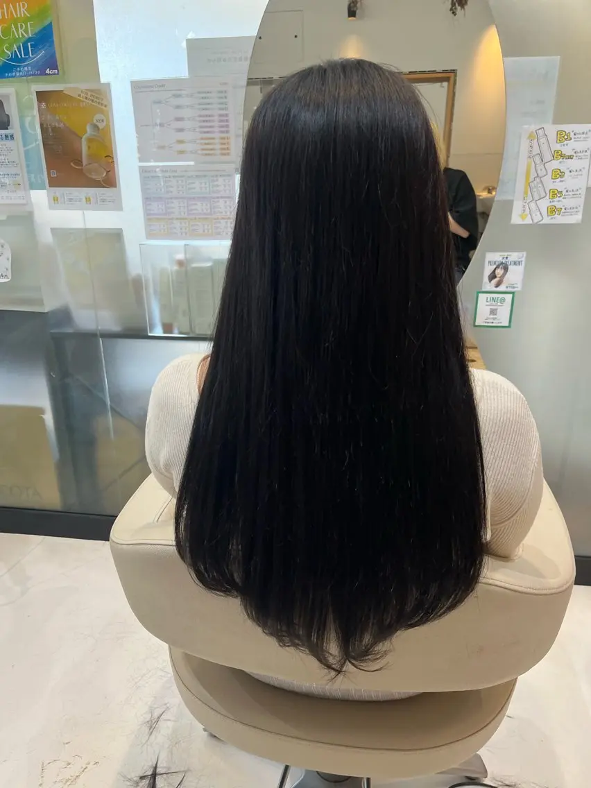 ロング 野村 奈里亜のヘアスタイル