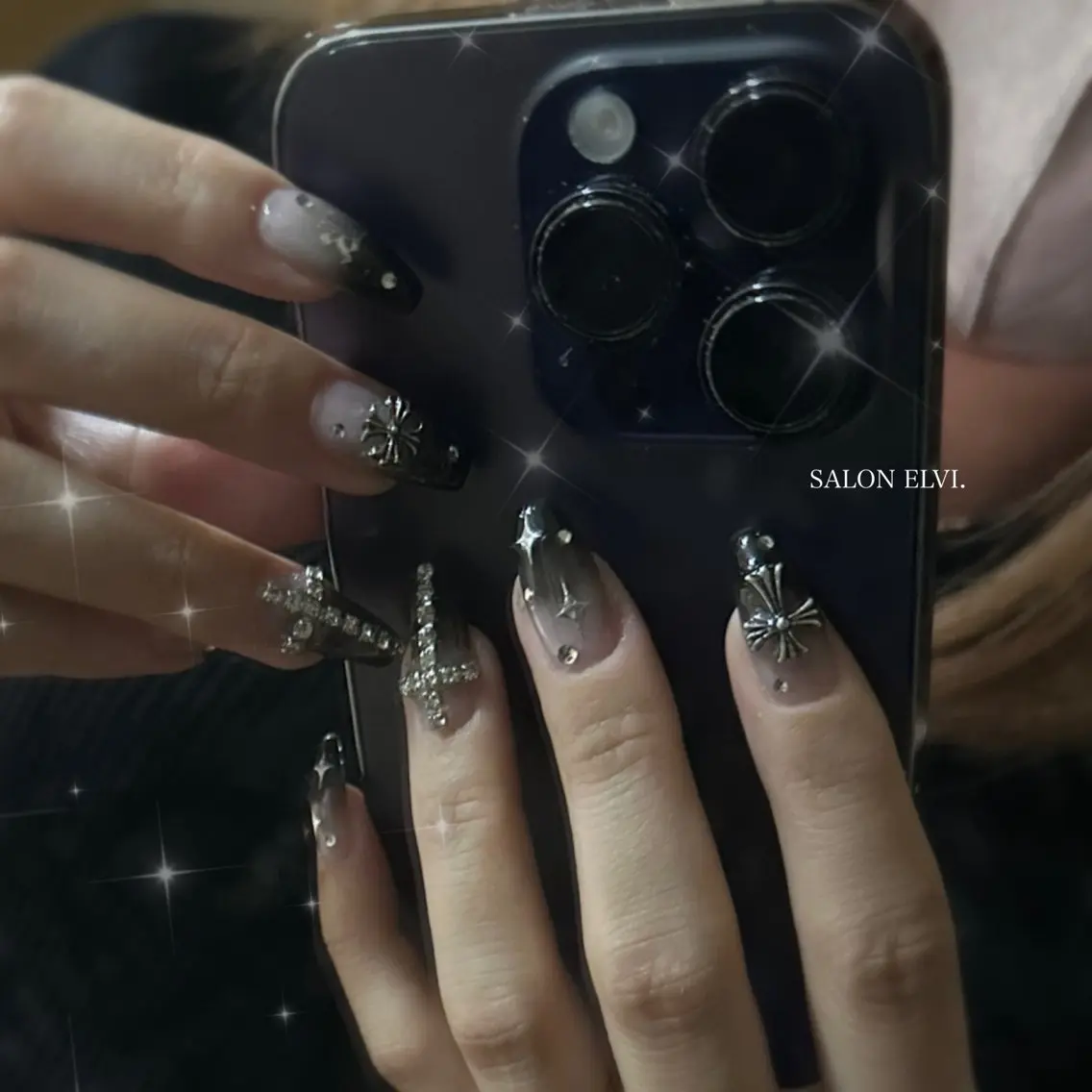ネイル SALON ELVI.のネイルデザイン