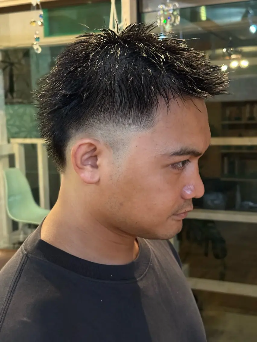ショート メンズ フェードカット マレットヘア カット メンズ特化/パーマ指 名No.1/百瀬太郎のヘアスタイル