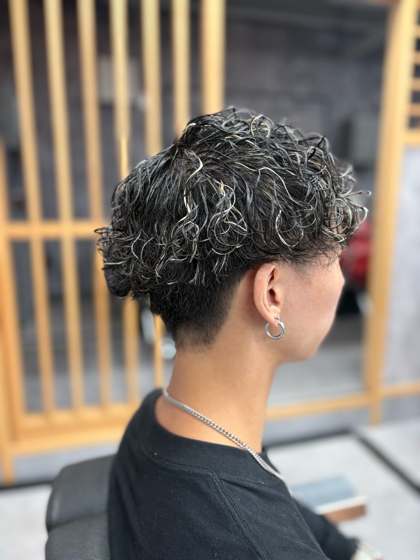 パーマ はるき でぱいのヘアスタイル