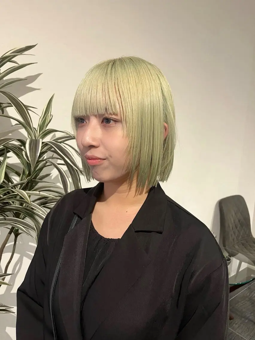 ショート ボブ カット 桃果 momokaのヘアスタイル