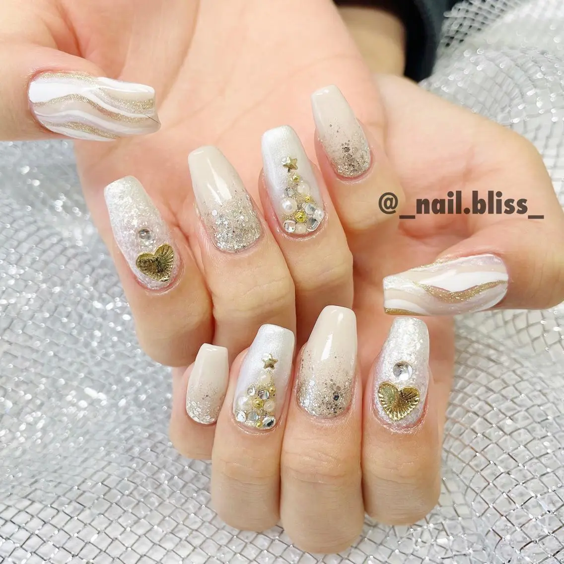 ネイル 冬ネイル クリスマス ハンドネイル NAIL BLISSのネイルデザイン