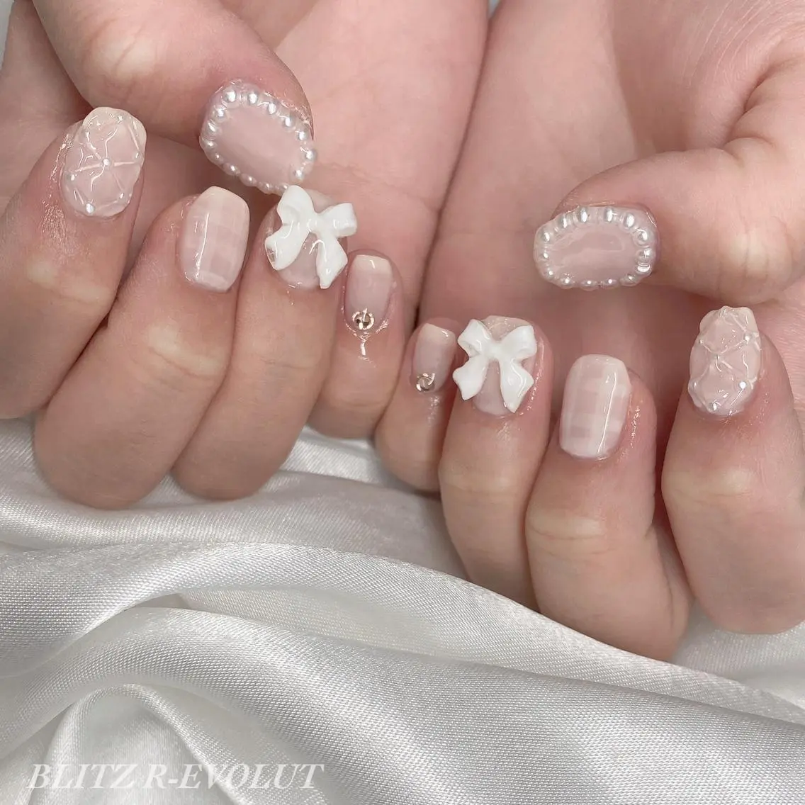 ネイル ハンドネイル ☁️BLITZ 🎀笠原雪音🎀のネイルデザイン