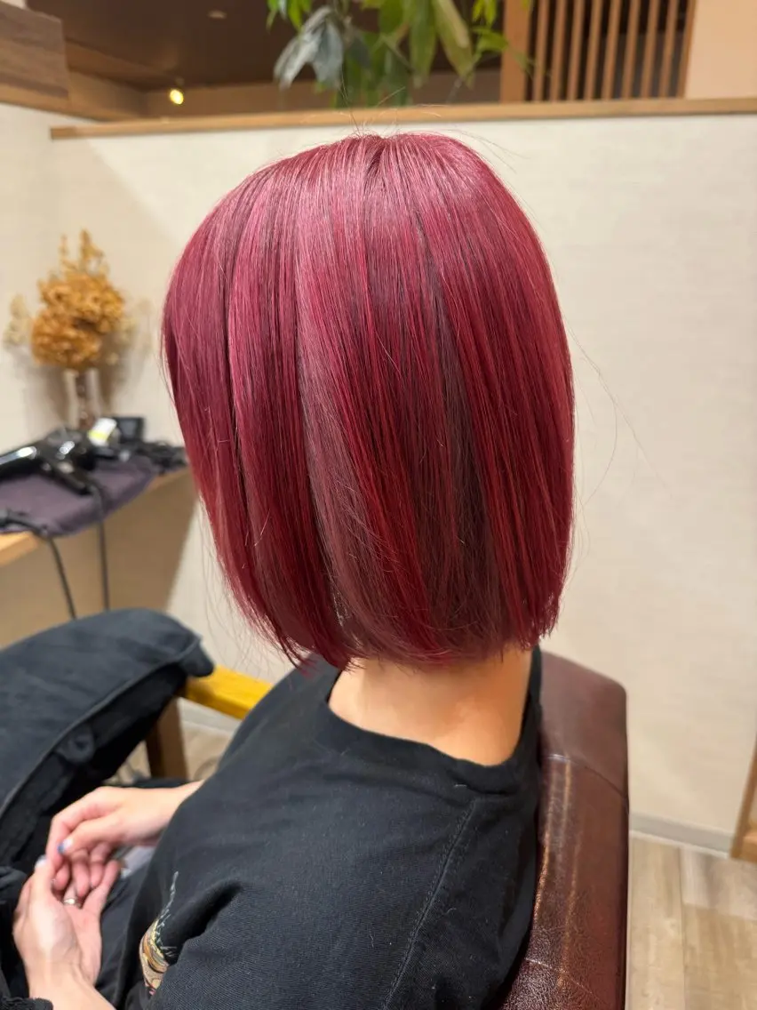 ショート カラー ピンクカラー レッドカラー ミツツカ リンタロウのヘアスタイル