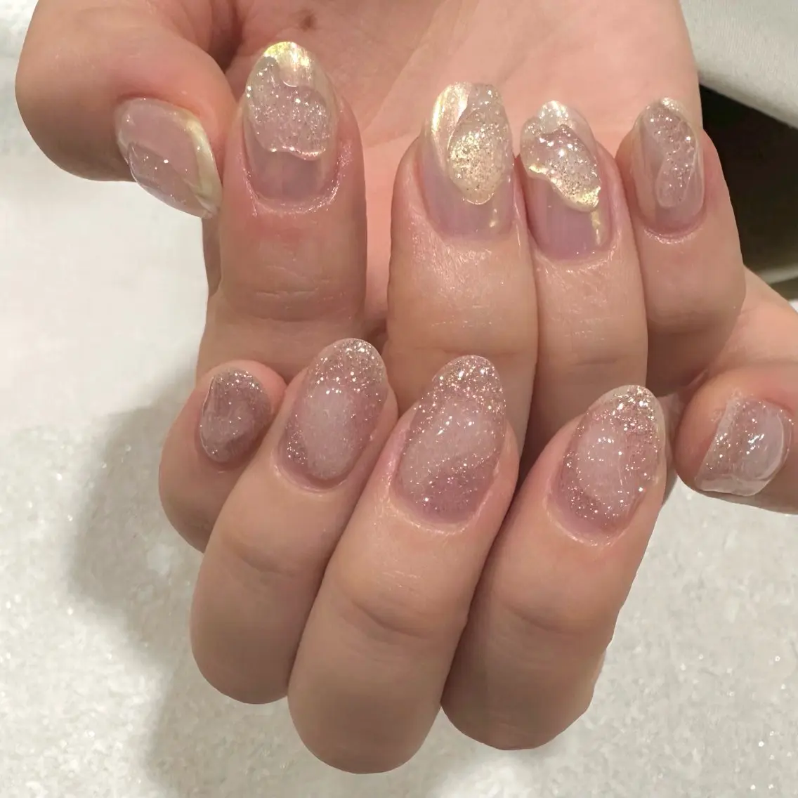 ネイル キラキラネイル ミラーネイル ニュアンスネイル ぷっくりネイル ハンドネイル private. nailsalonのネイルデザイン