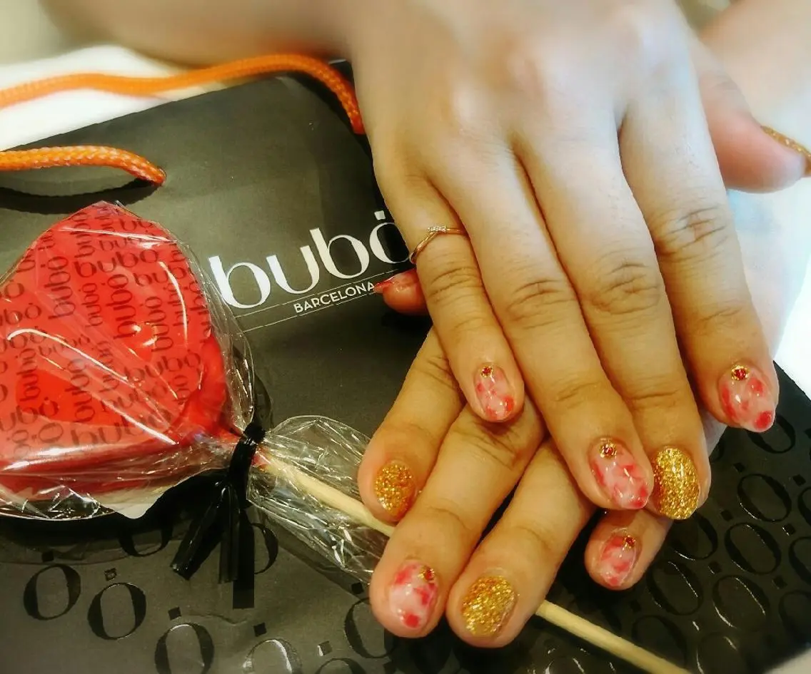 ネイル バレンタイン みー shakushiroのネイルデザイン