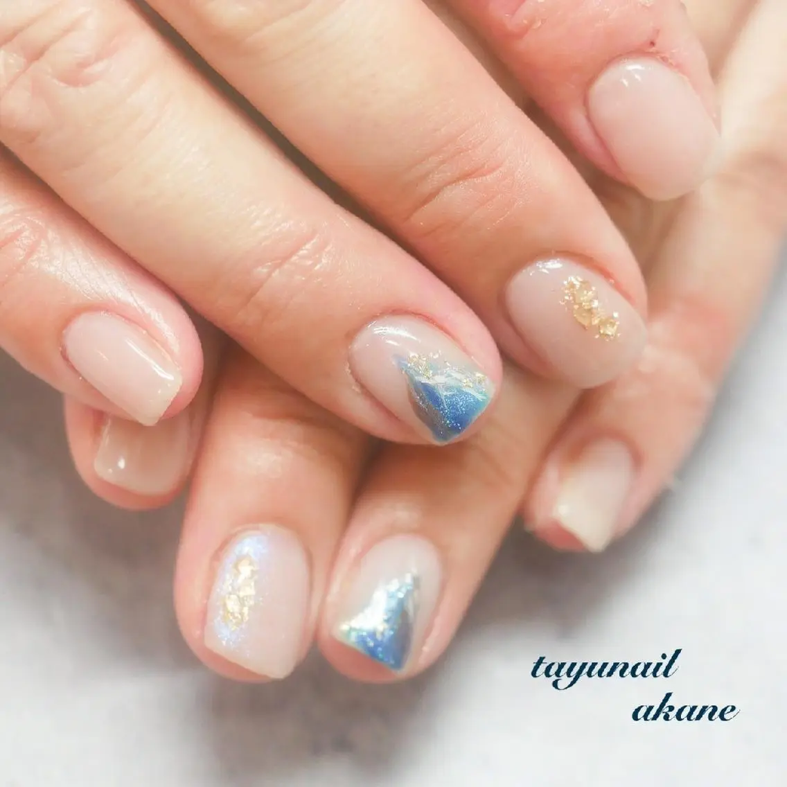 ネイル ブルー ジェルネイル パラジェル 夏ネイル ネイルサロン 【たゆnail】のネイルデザイン