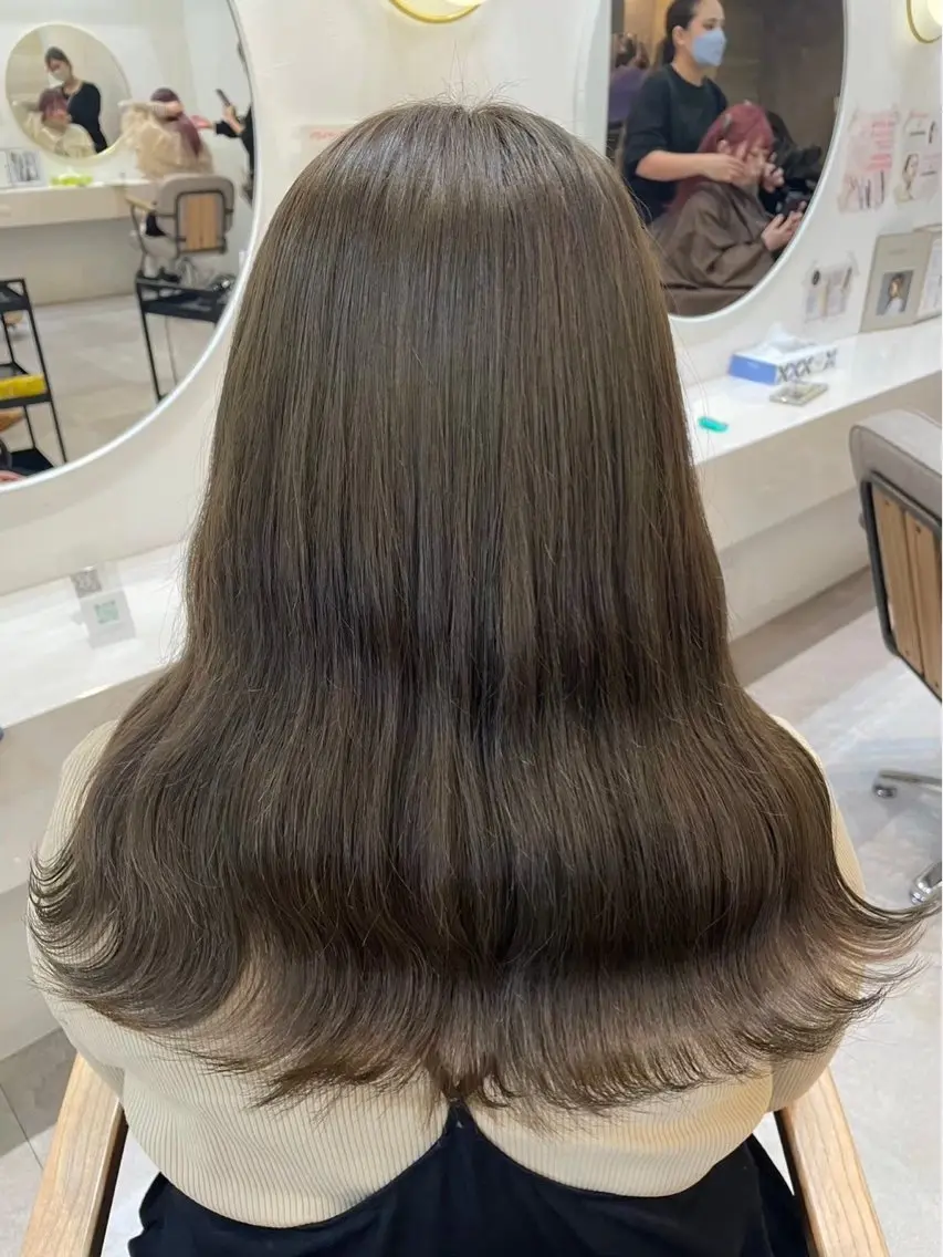 カラー ‎🤍りく 透明感カラー/熊谷のヘアスタイル