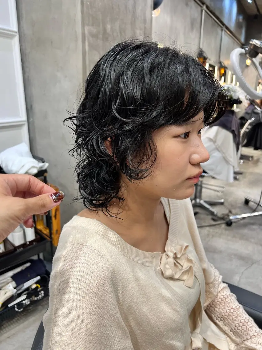 セミロング カラー カット パーマ トリートメント 圧倒的デザイン力 店長🎨RENAのヘアスタイル