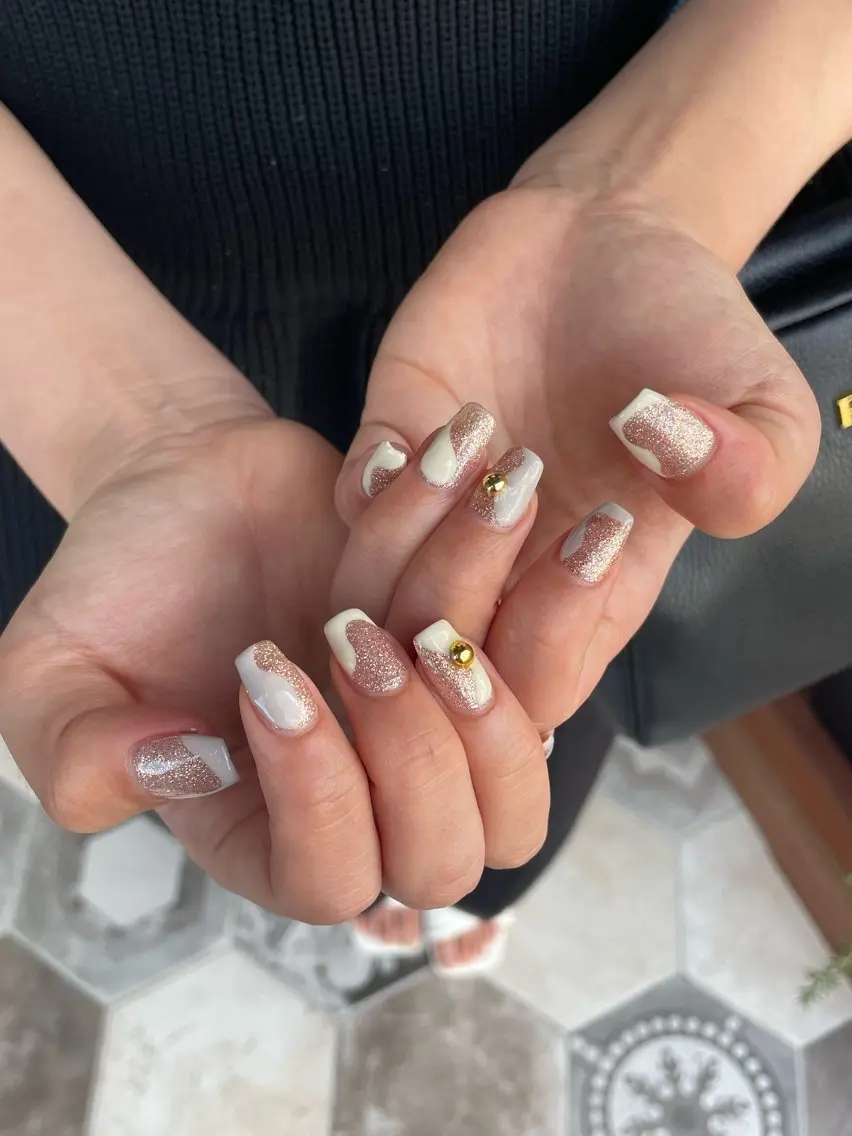 ネイル DISCO HAIR bello NAILのネイルデザイン