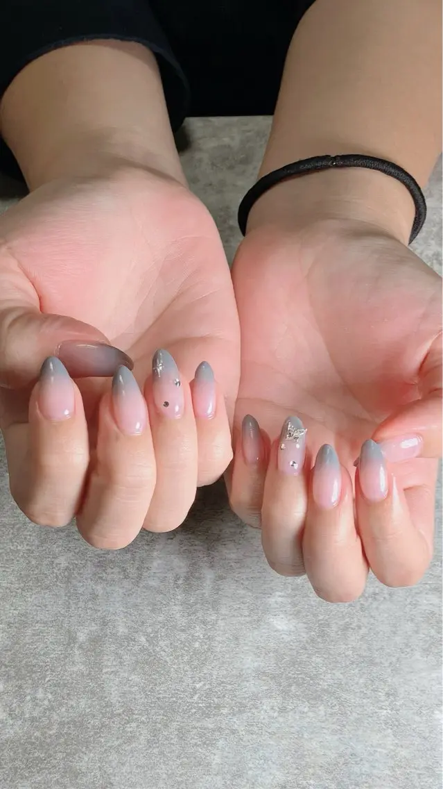 ネイル ハンドネイル ハンドケア shino🌟 痛ネイルのネイルデザイン