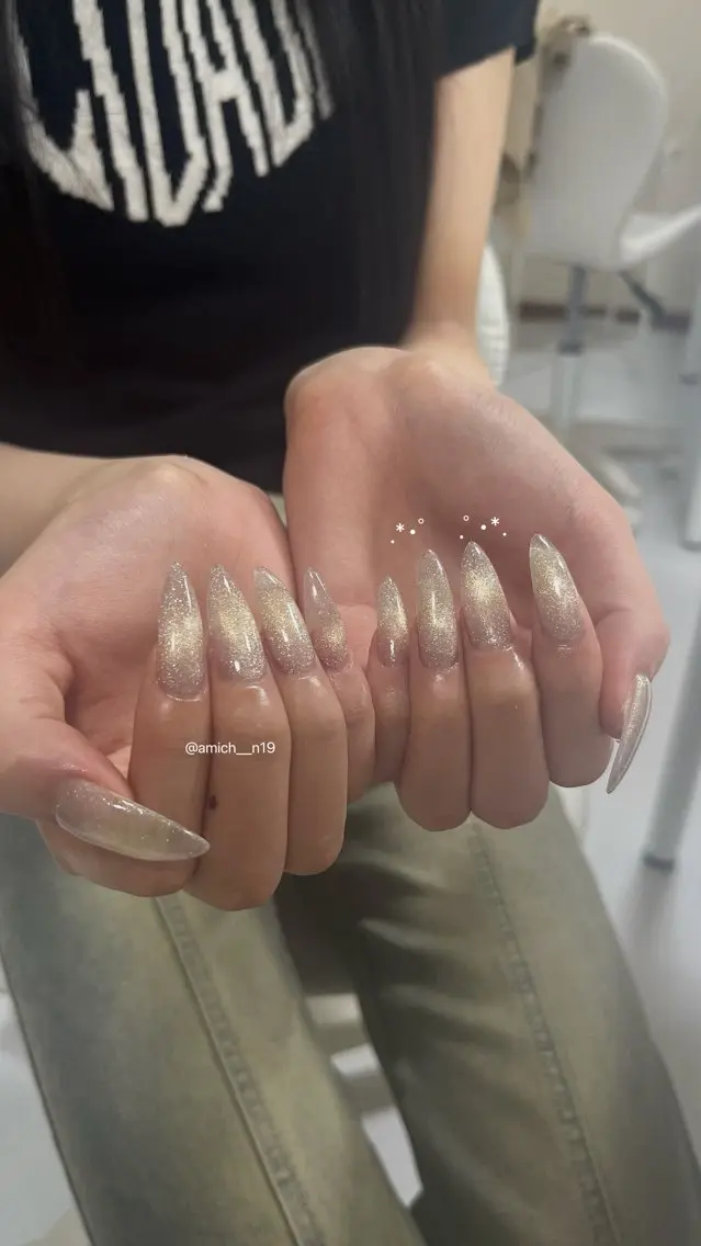 ネイル ハンドネイル ayumi ✩.*˚のネイルデザイン