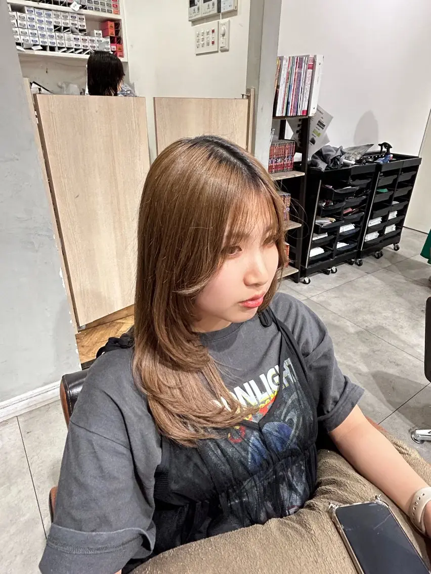ロング ハイレイヤー レイヤーカット 内田 航太のヘアスタイル