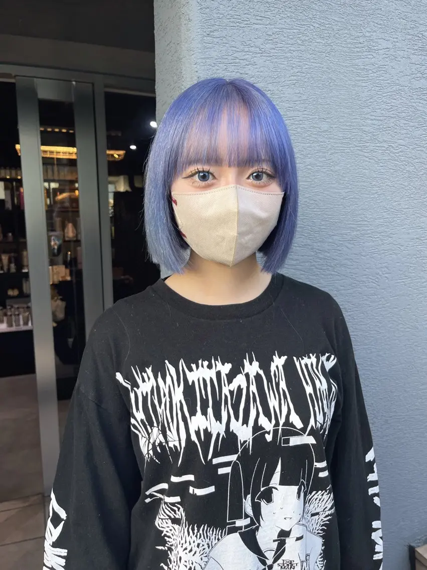 ショート カラー ブルーカラー ラベンダーカラー ネイビーカラー カット ヘアカラー トリートメント ミルクティーベージュ ブリーチ 店長 清水のヘアスタイル