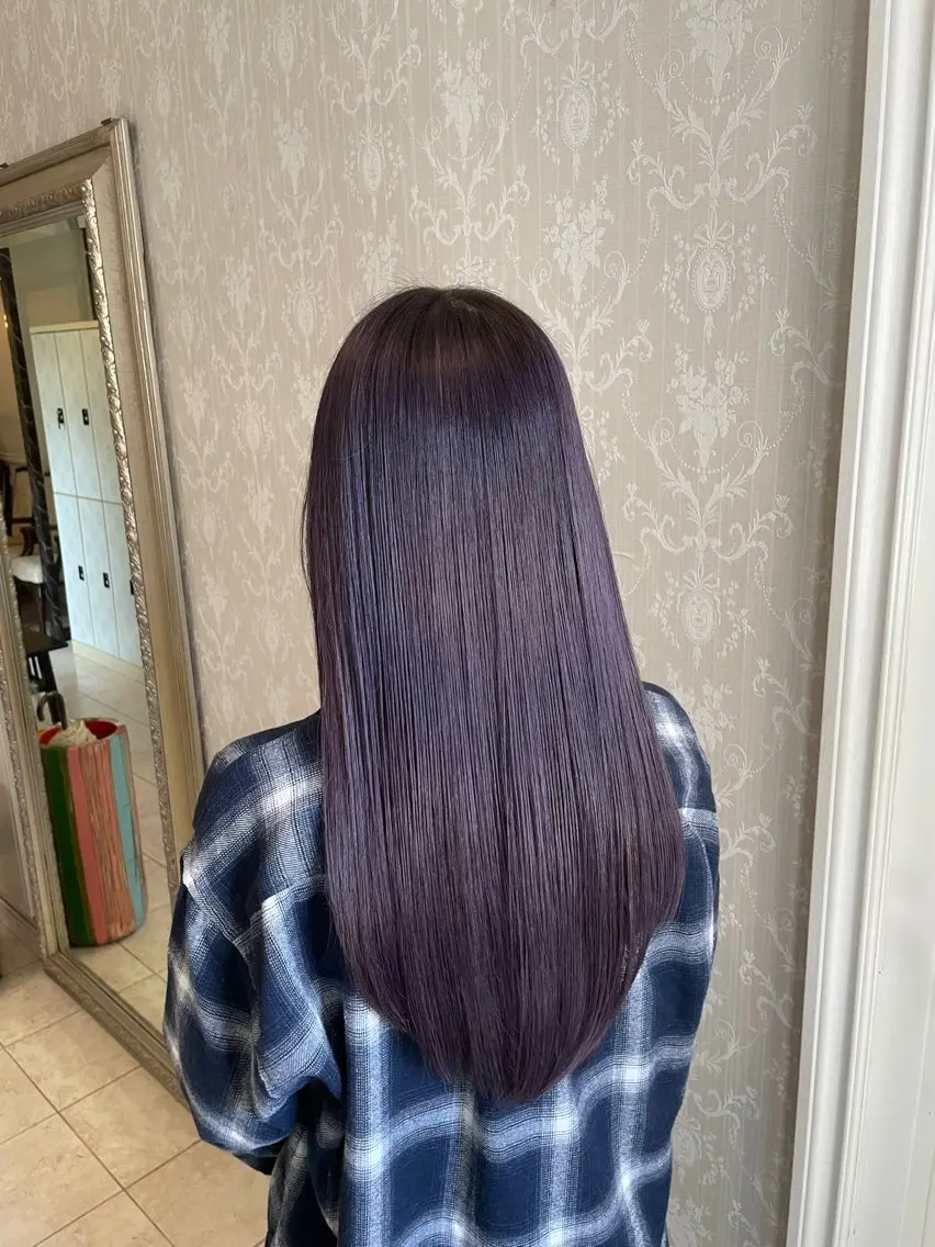 セミロング カラー アッシュ ブリーチ カシス 透明感カラー ディープパープル カット ヘアカラー トリートメント 烏丸/艶髪/レイヤー /韓国風/廣瀬尚輝のヘアスタイル