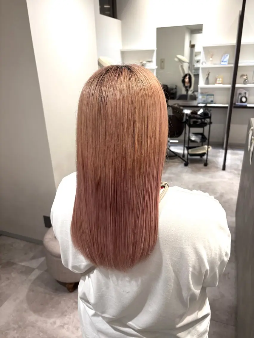 ロング 縮毛矯正 はしもとひより/ブリ ーチ矯正/艶カラーのヘアスタイル