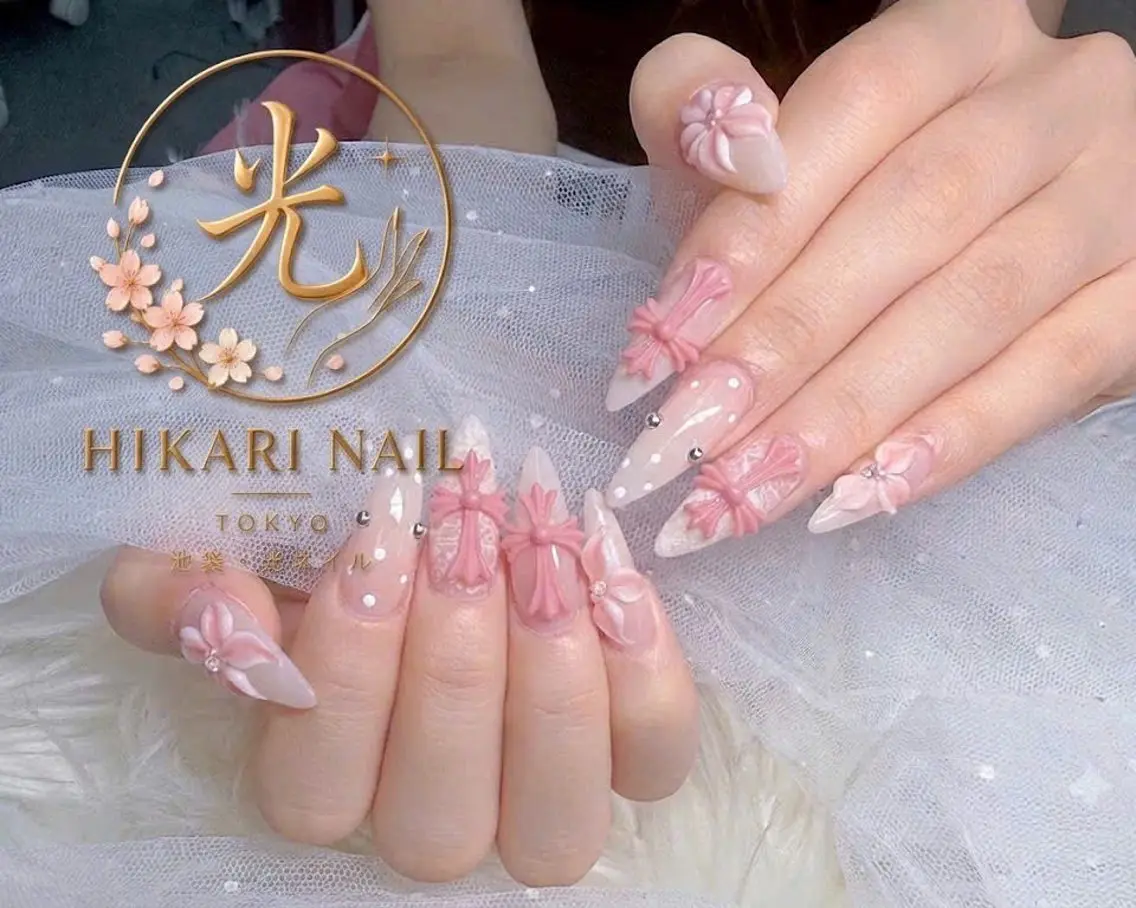 ネイル チークネイル 長さ出し フレンチネイル ガーリー ハート ハンドネイル HikariNail Ikebukuroのネイルデザイン