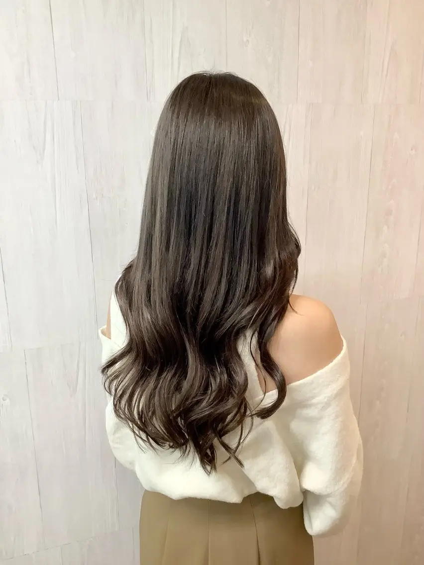 ロング カット ヘアカラー トリートメント GLOSS♡ ヤマガミコウジのヘアスタイル