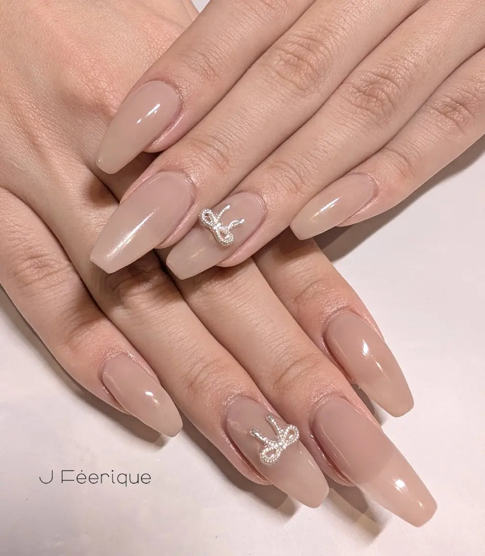 ネイル ロングネイル ハンドネイル ハンドケア Eri 歴8年 / 南森町ネイル💅のネイルデザイン