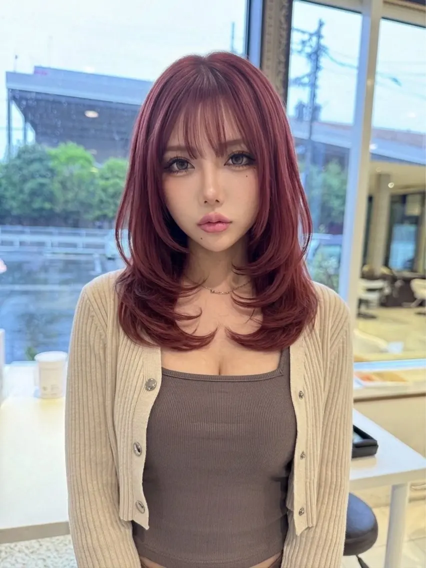 ミディアム EARTH 市野のヘアスタイル