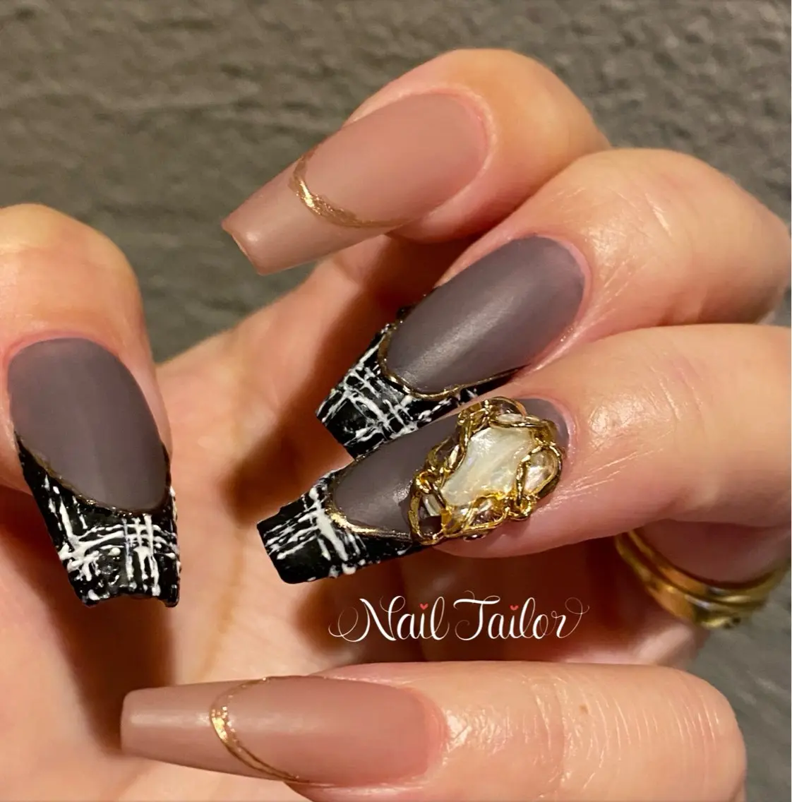 ネイル 入学式 長さ出し フレンチネイル 卒業式 ロングネイル ハンドネイル NailTailor ネイルテイラーのネイルデザイン