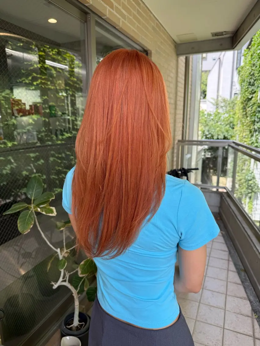 セミロング カラー オレンジ カット ヘアカラー 原宿ブリーチカラー /三村克彦のヘアスタイル