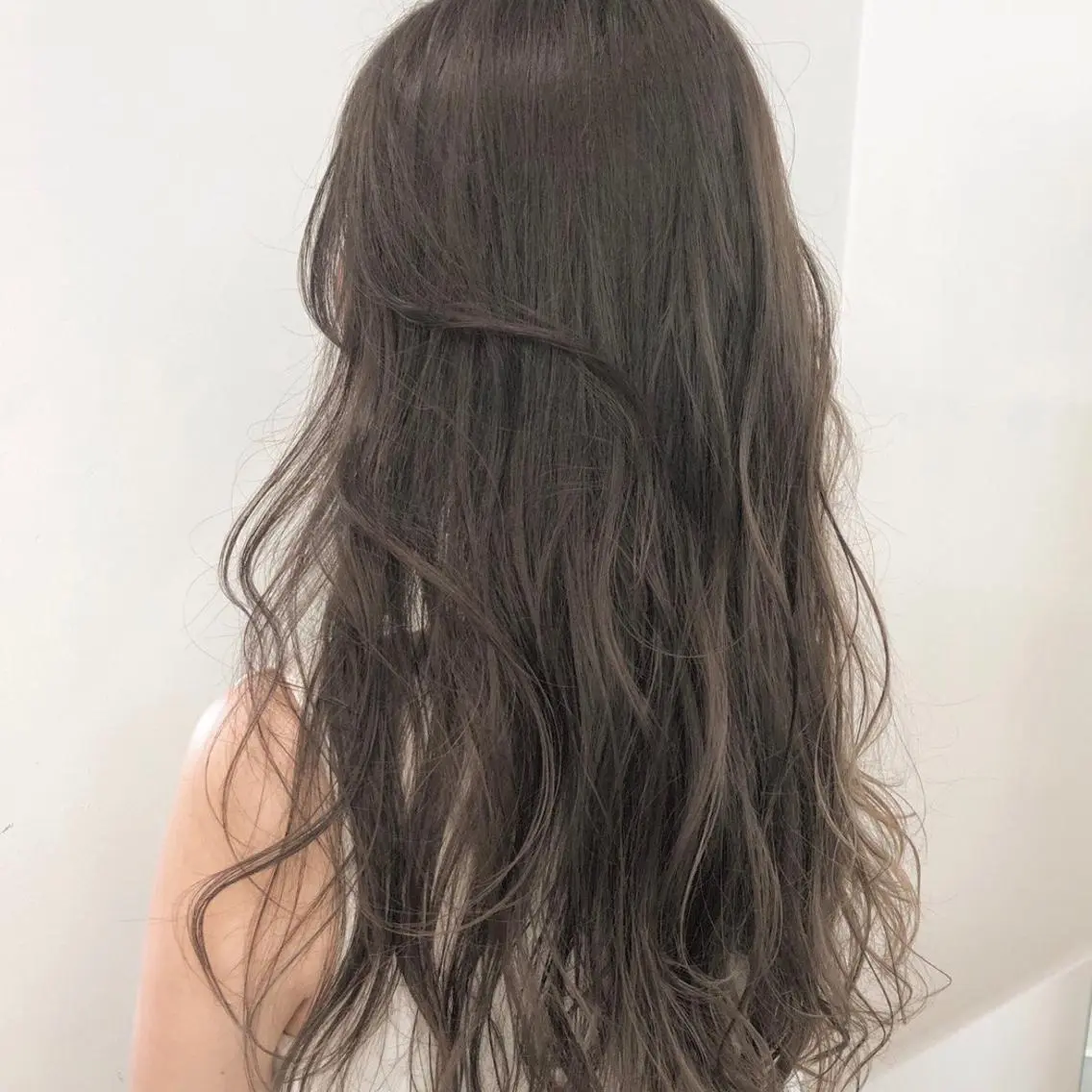 ロング カラー ヘアアレンジ 【公式】amble luxe池袋東口🩷のヘアスタイル