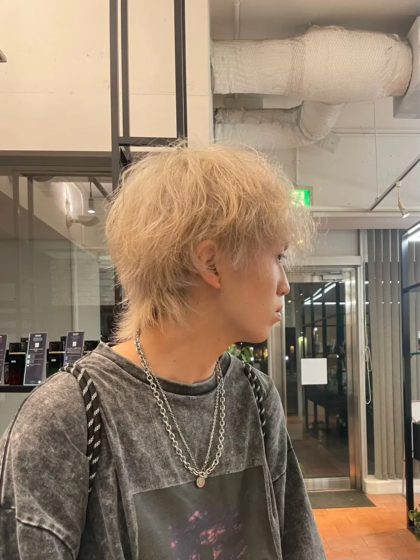 ショート メンズ カット ヘアカラー トリートメント ⭐️韓国ブリーチ 顔周りカット⭐️のヘアスタイル