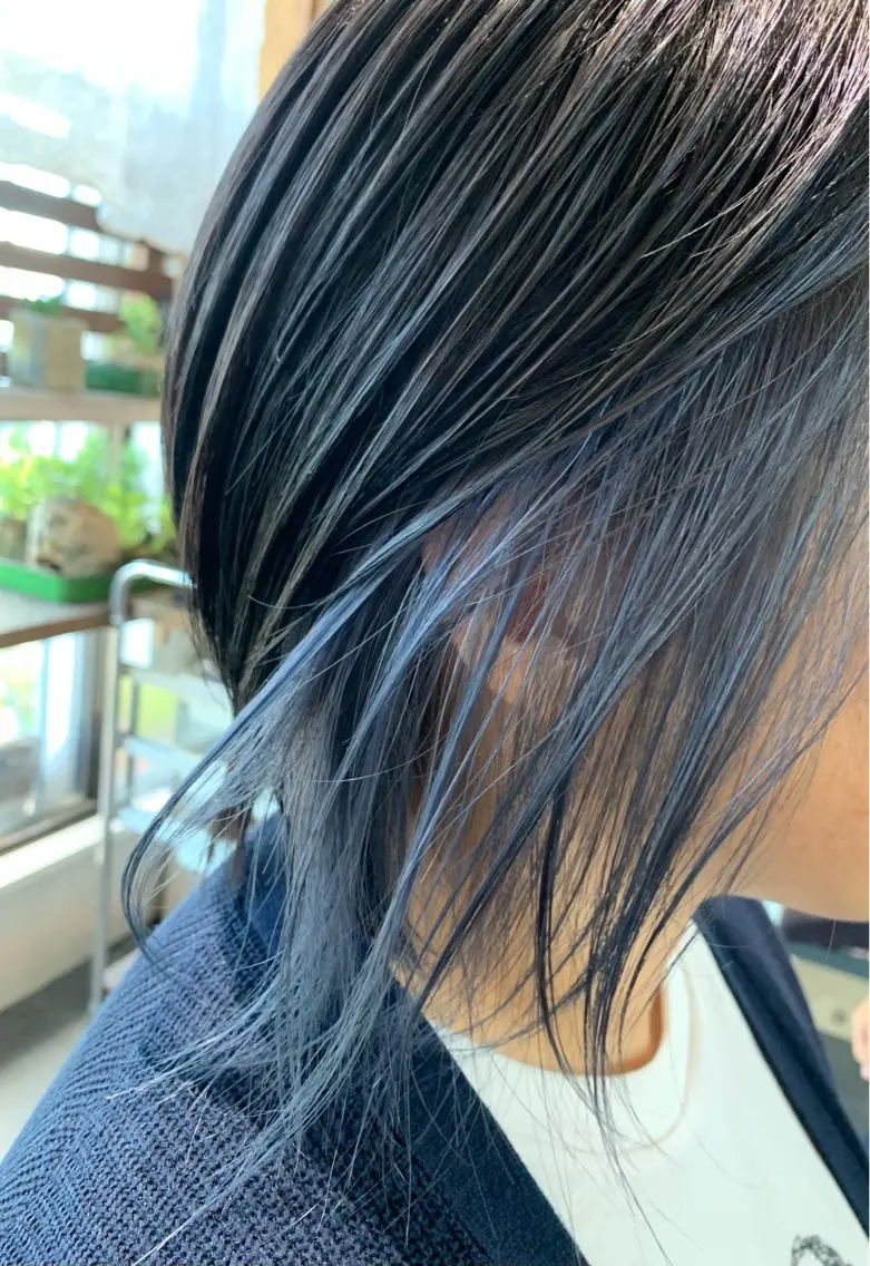 カラー ブルーカラー インナーカラー uradana✂︎ nanaのヘアスタイル