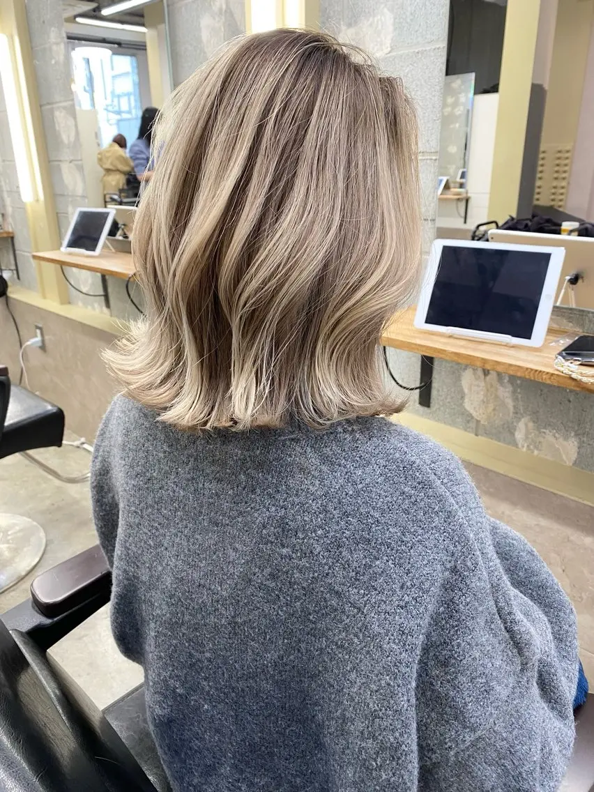 ミディアム カラー ブリーチ ケアブリーチ ハイトーンカラー ヘアカラー パーマ/ケアブリーチ /博多/YOSUKEのヘアスタイル