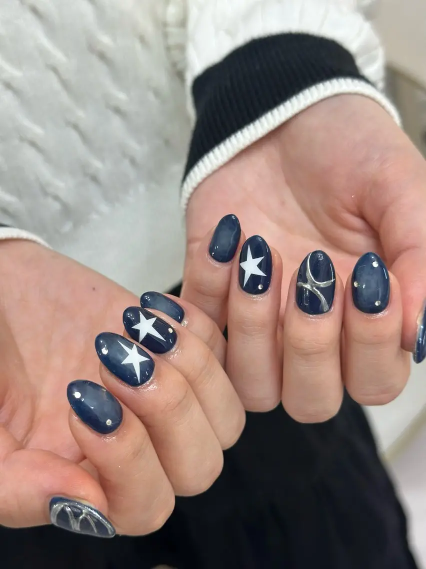 ネイル Elegancia. Hiromiのネイルデザイン