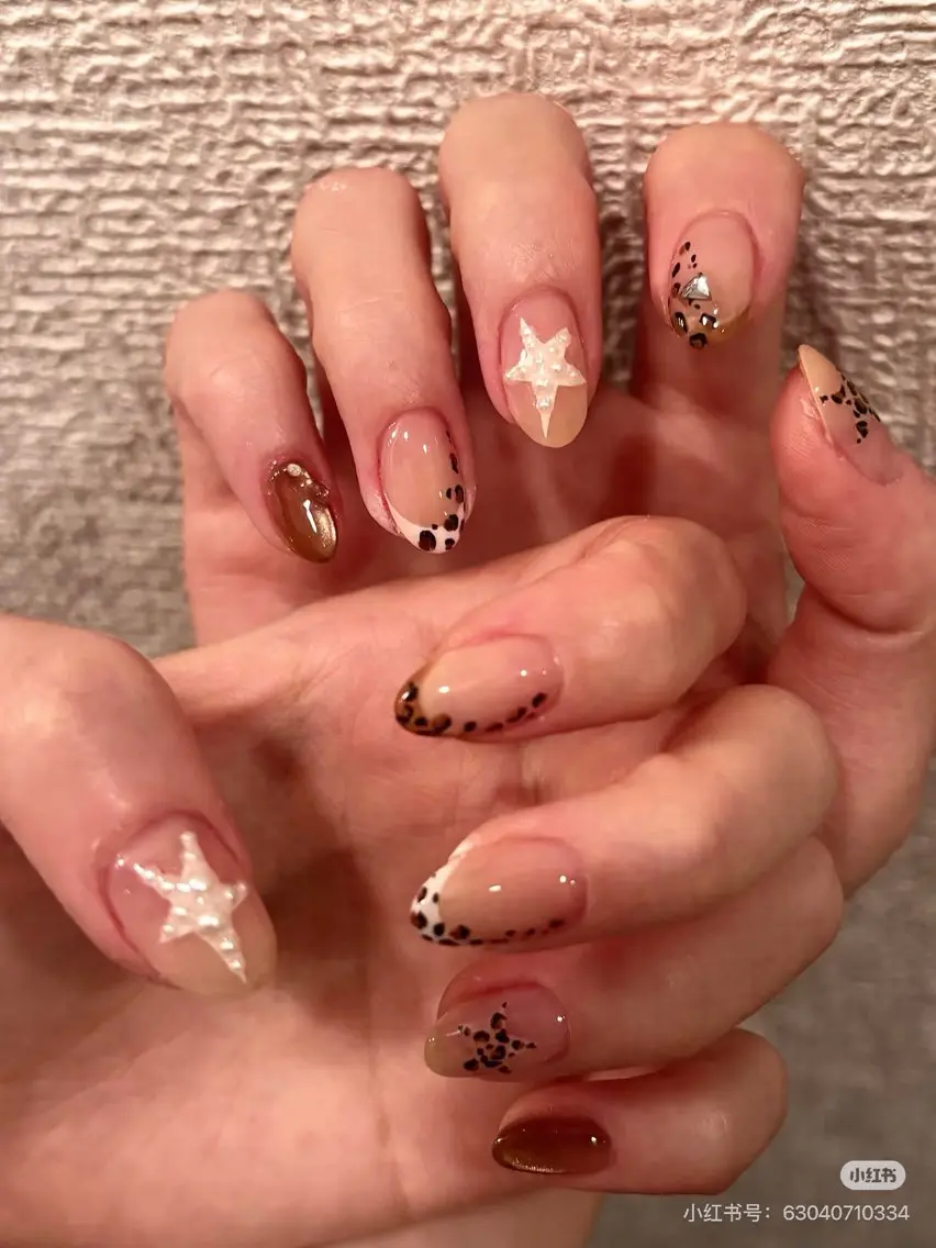 ネイル 林 ゆかのネイルデザイン