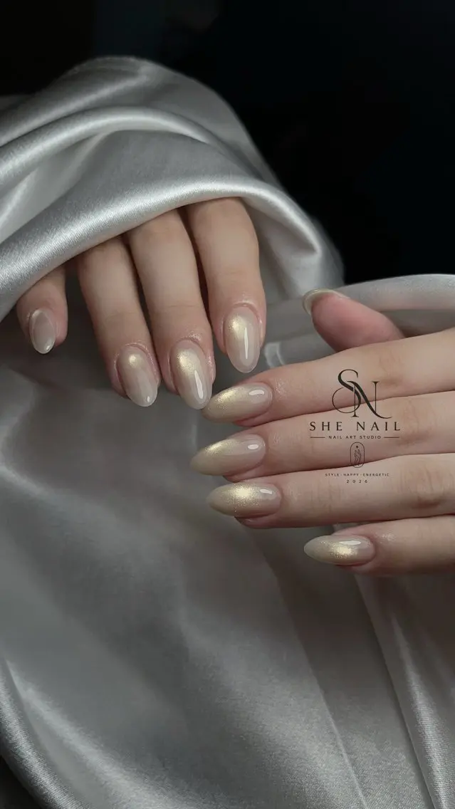 ネイル マグネットネイル シンプルネイル ハンドネイル SHE Nailのネイルデザイン