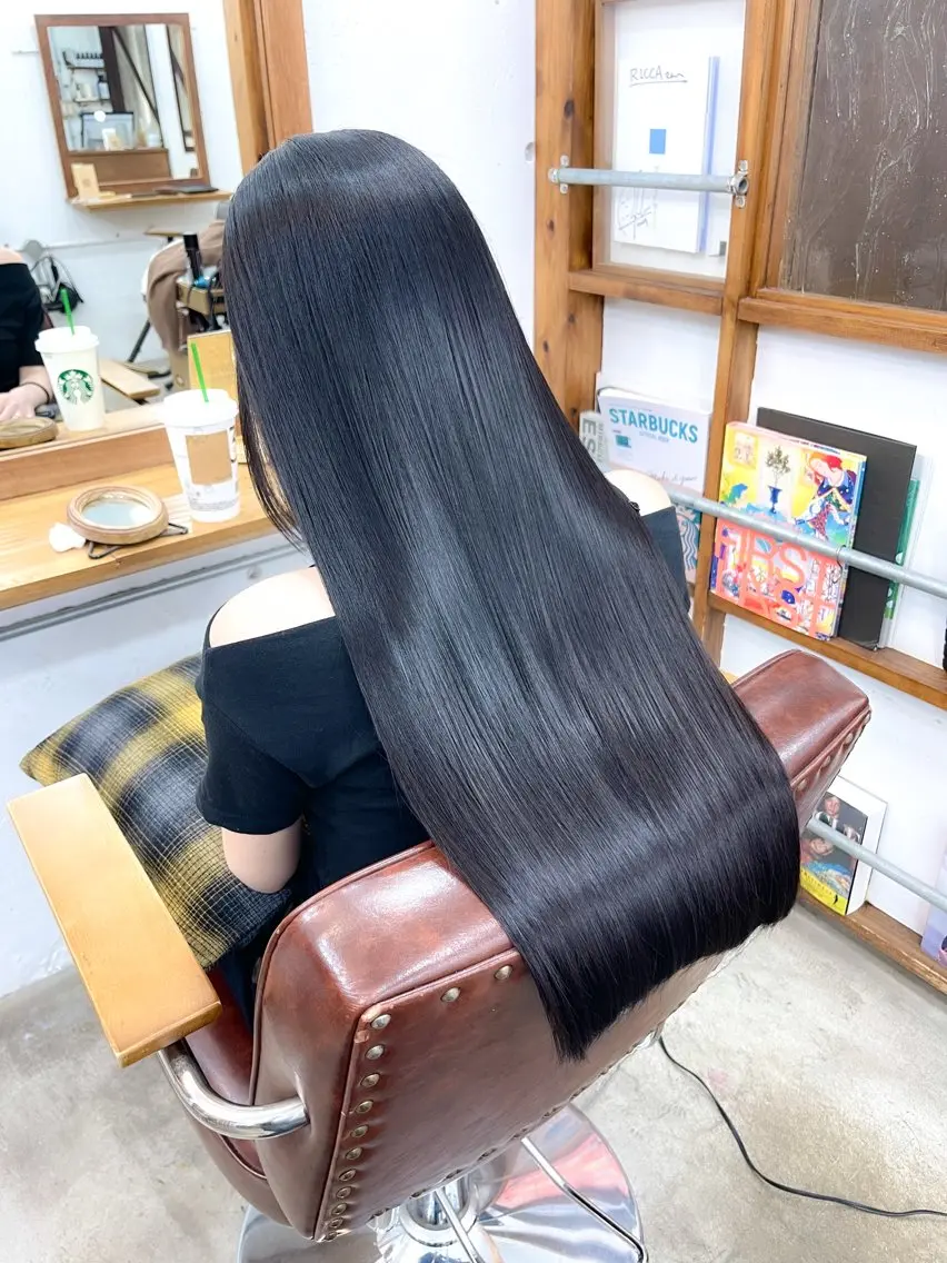 【働く女性の味方】カット+高保護プレックス髪質改善ストレート(朝の時短)+超音波油溶性タンパク質トリートメント+コテ◎の写真