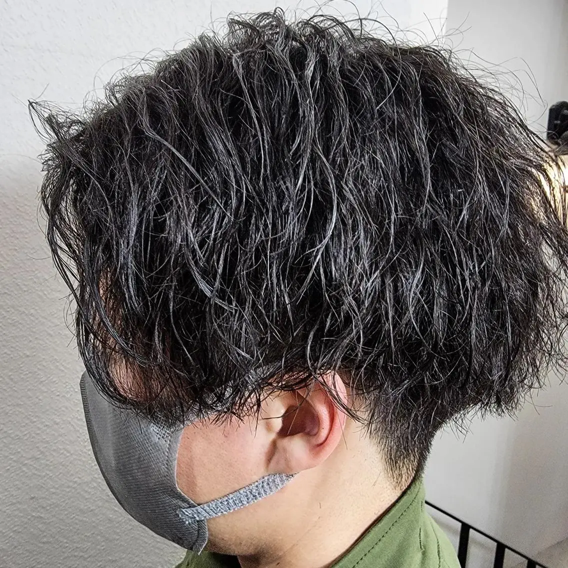 メンズ メンズパーマ 特殊パーマ 片山恭兵のヘアスタイル
