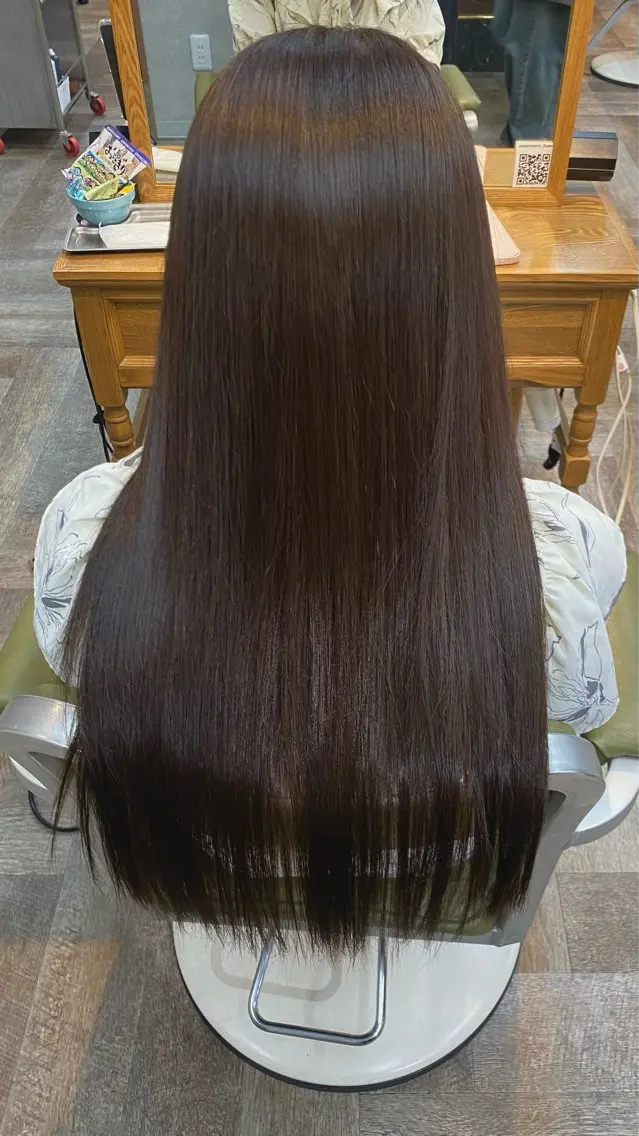 ロング カラー ブラウンカラー 透明感カラー 飯田 雷晟のヘアスタイル