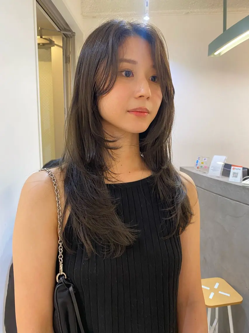 セミロング FILMS/sari /似合わせカットのヘアスタイル