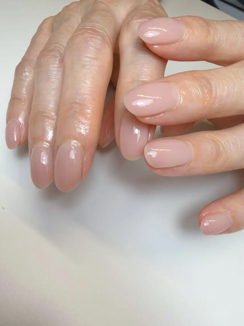 ネイル ハンドネイル 透灯 TOUTOU 🪄のネイルデザイン