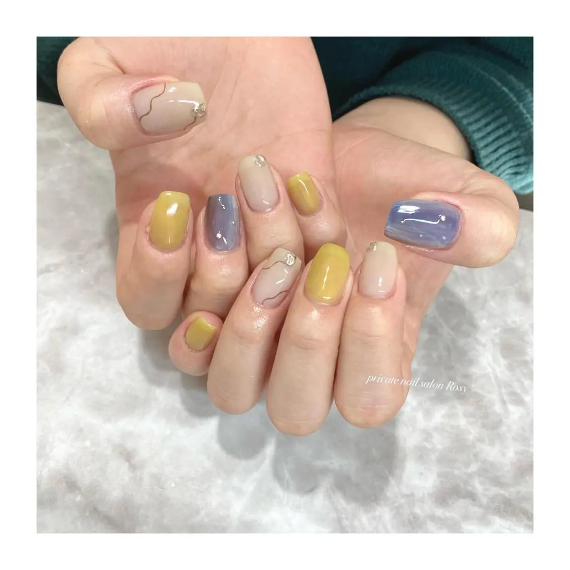 ネイル 🌹 𝕄𝕒𝕚のネイルデザイン