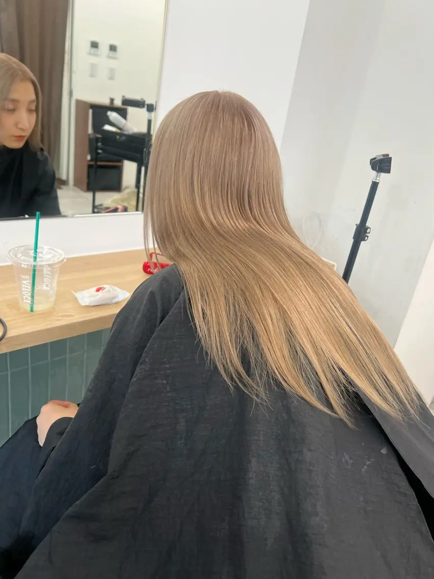 ロング カラー カット ヘアカラー トリートメント 赤みゼロ/透明感 カラー🌿KANTAのヘアスタイル