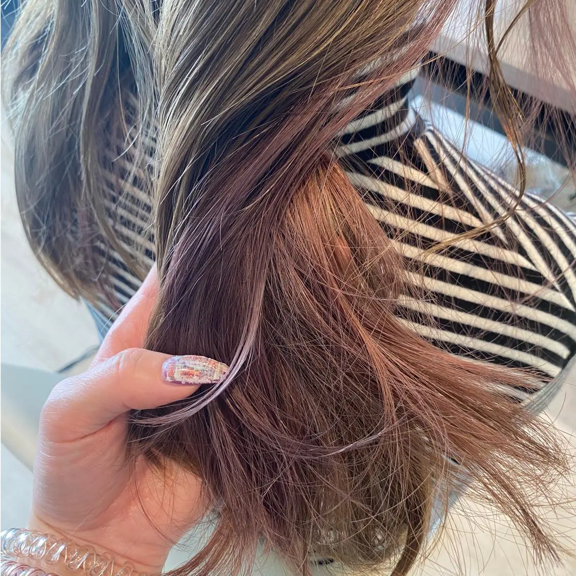 カラー ベージュカラー イルミナカラー インナーカラー ピンクカラー ピンクベージュ 小顔レイヤー/ ベージュ🤍Rieのヘアスタイル