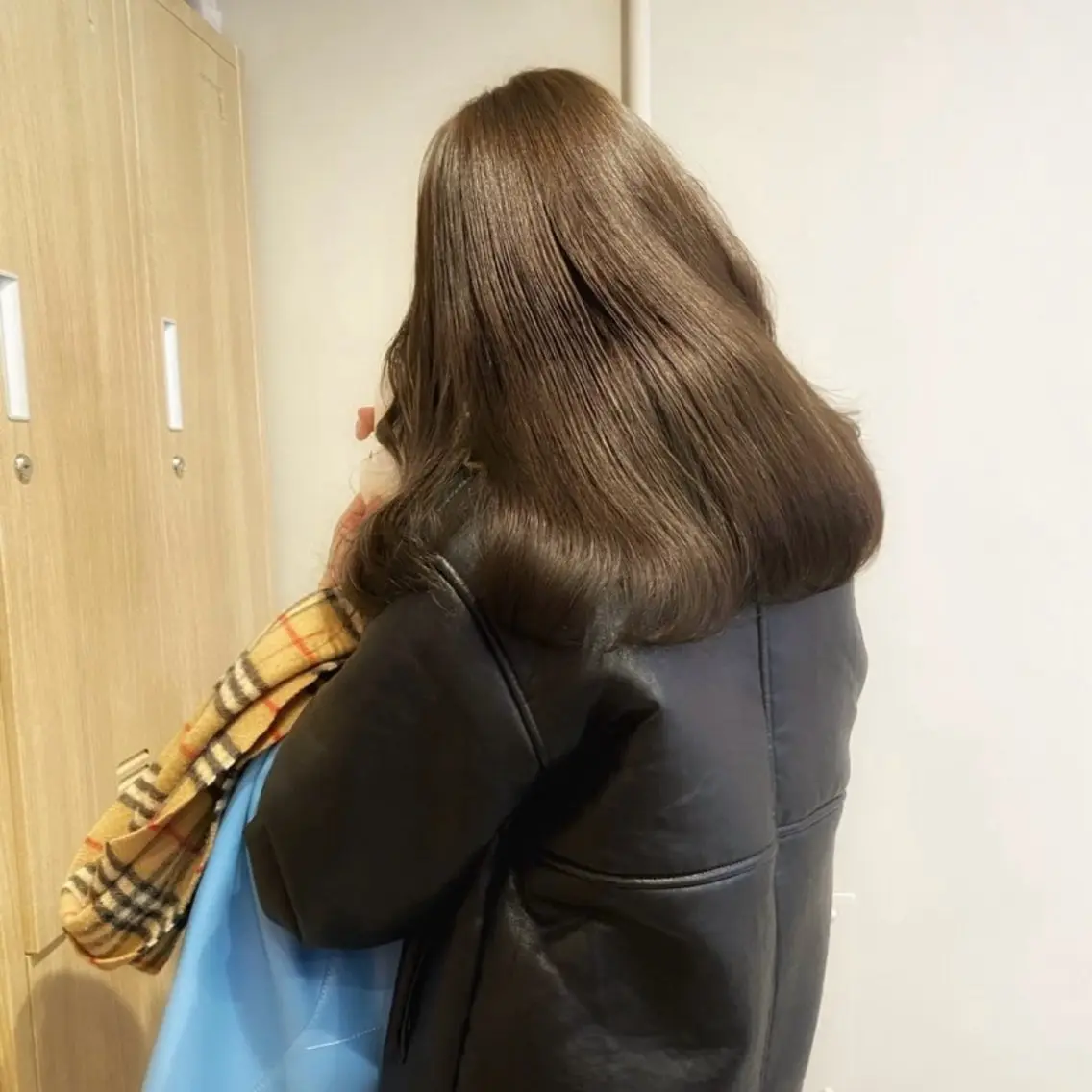 カラー オリーブ🎶アッシュ グレージュちひろ🧸のヘアスタイル